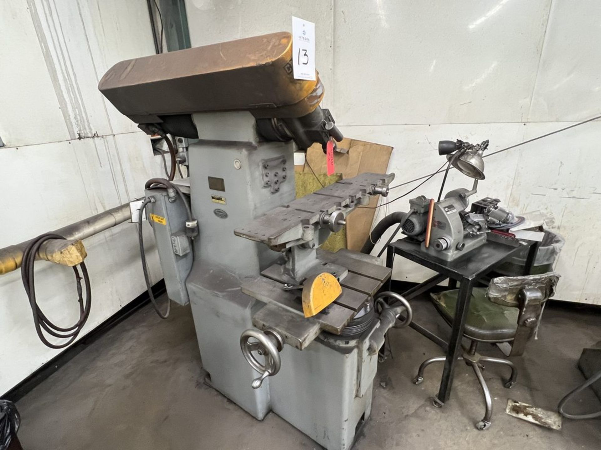 05IN13-oliver_300hd_tool_&_cutter_grinder,_sn_1360