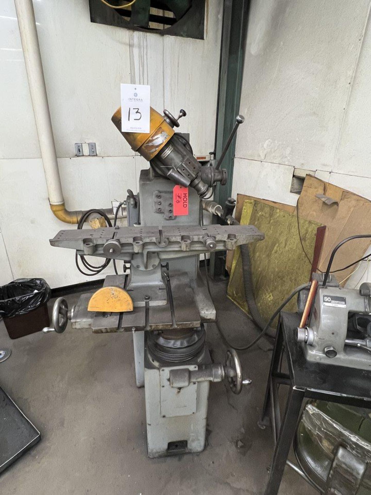 05IN13-oliver_300hd_tool_&_cutter_grinder,_sn_1360
