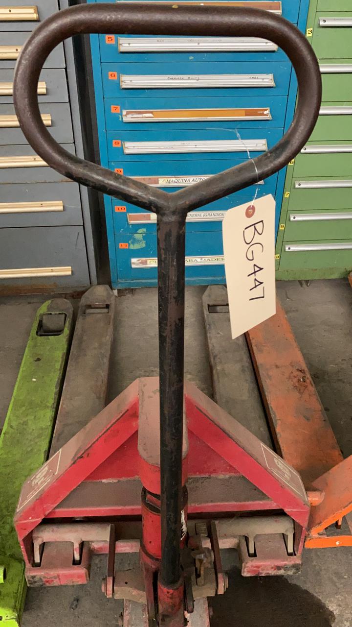 MACHINERY & LOGISTICS GONZÁLEZ INC PALLET JACK