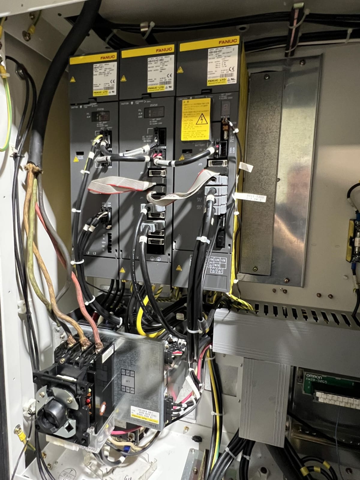 MP237-cnc_fanuc_robodrill_alpha-t14ial