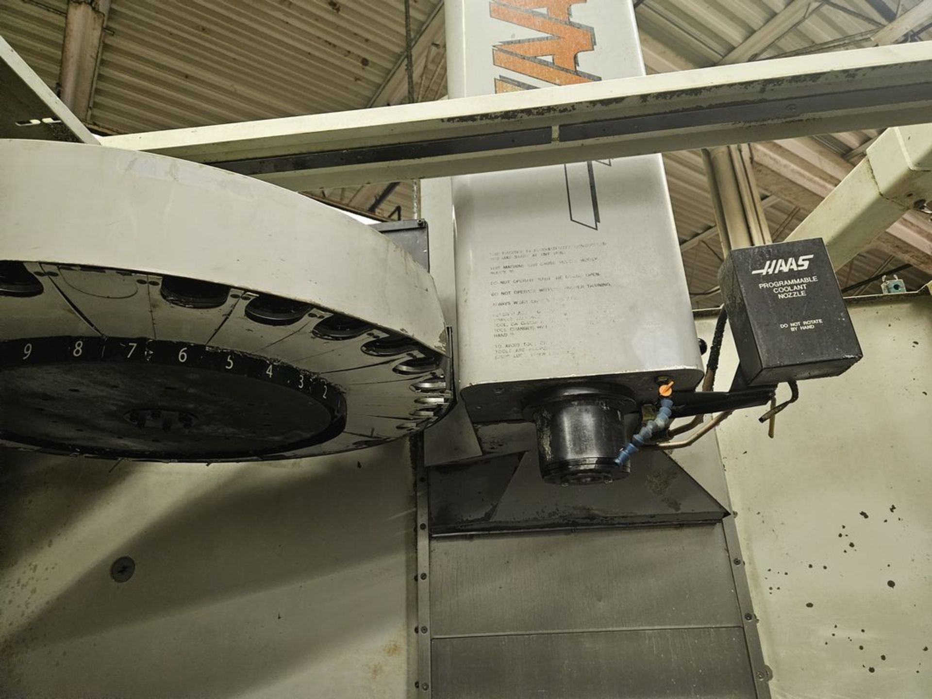 MP241-maquina_cnc_haas_vf4