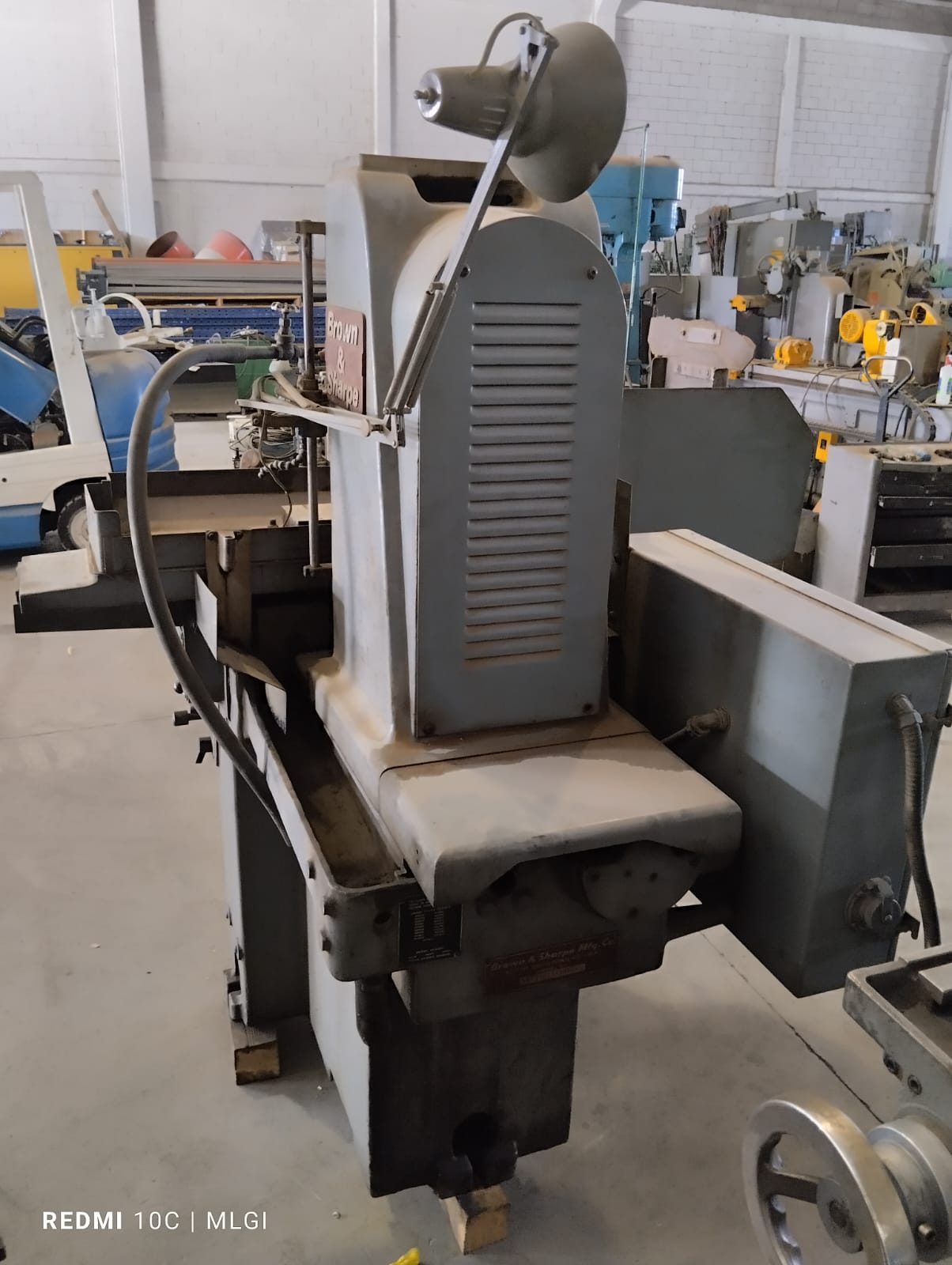 MP288-rectificadora_de_superficies_planas_brown_sharpe_6x18_automatica