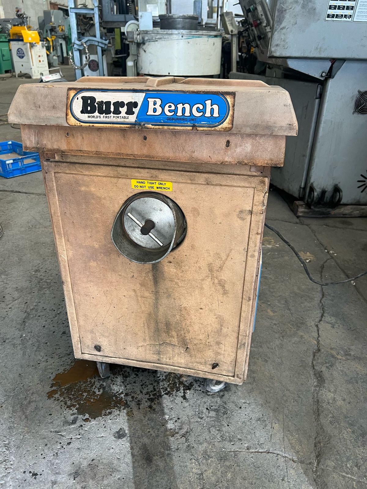 MP576-tina_vibradora_burr_bench_110_volts