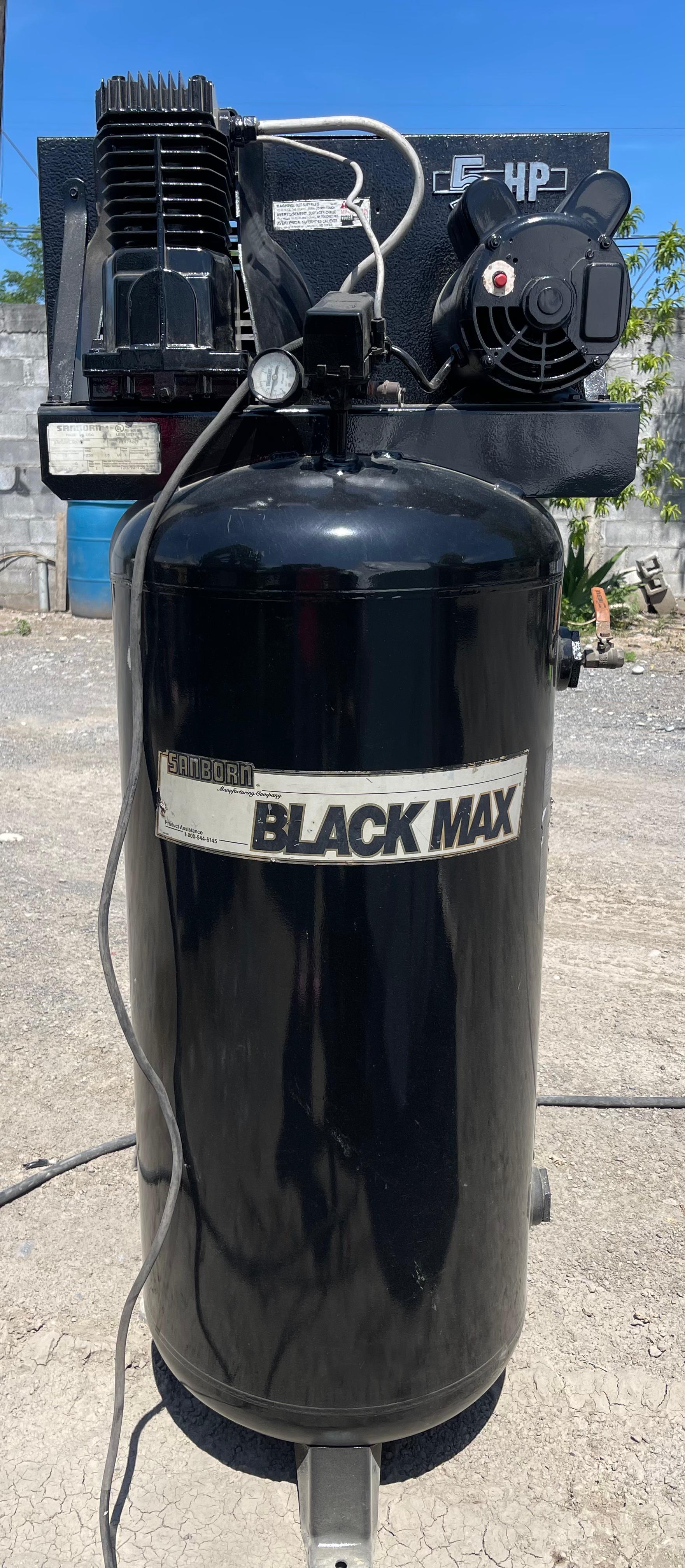 MP595-compresor_vertical_del_piston_black_max_5hp