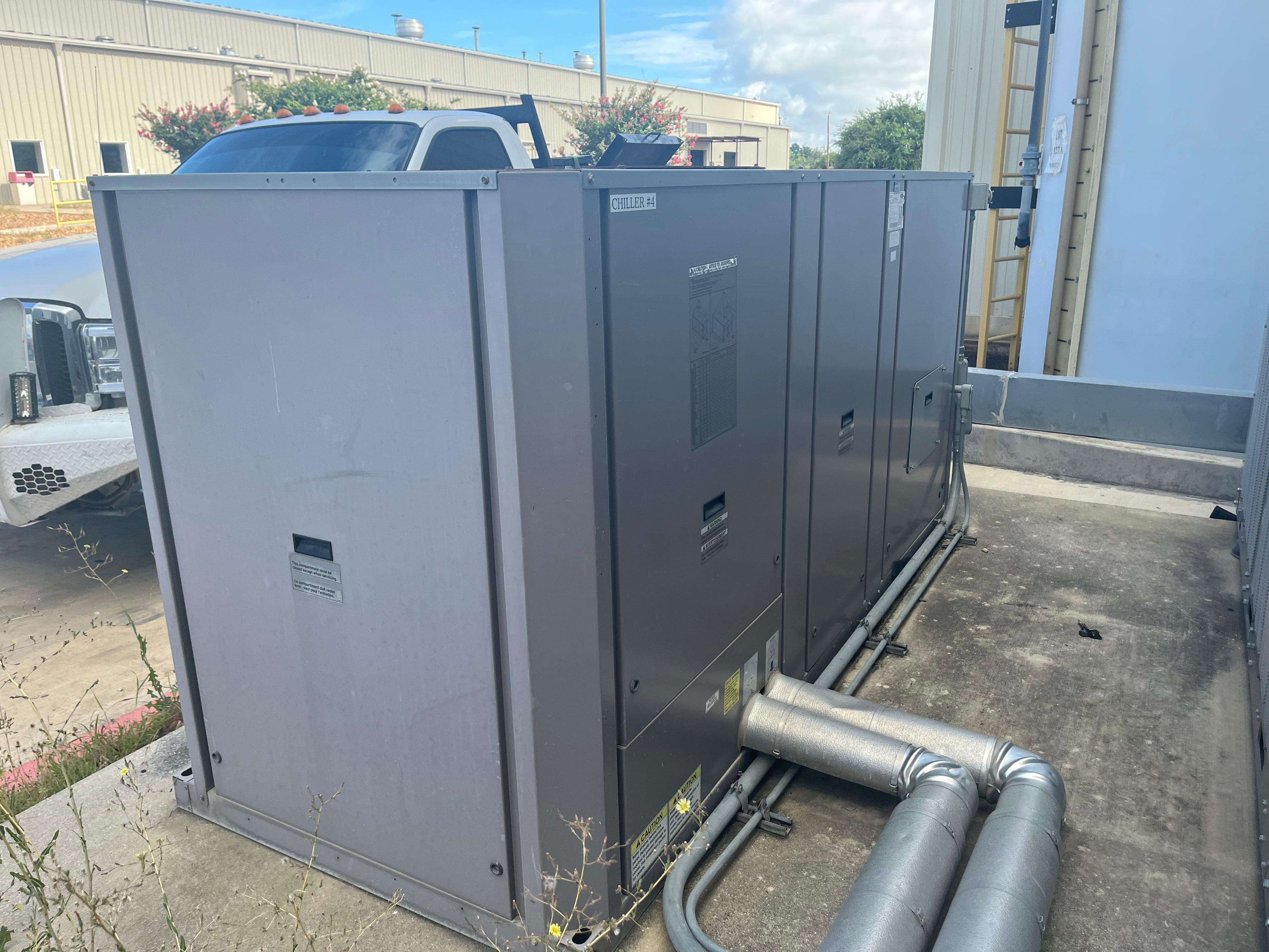 MP601-chiller_carrier__serie:_0607q06818_modelo:_30ran022