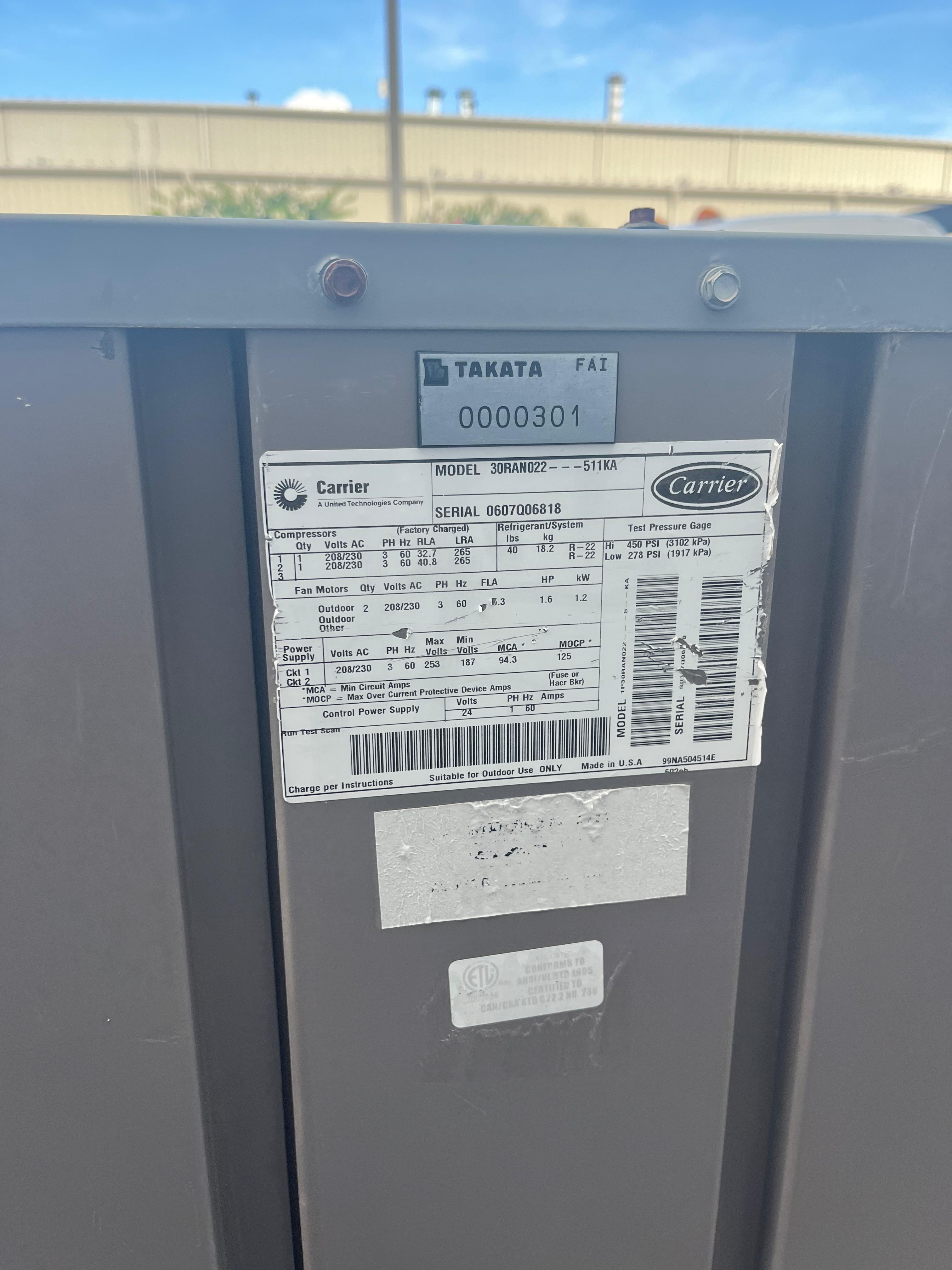 MP601-chiller_carrier__serie:_0607q06818_modelo:_30ran022
