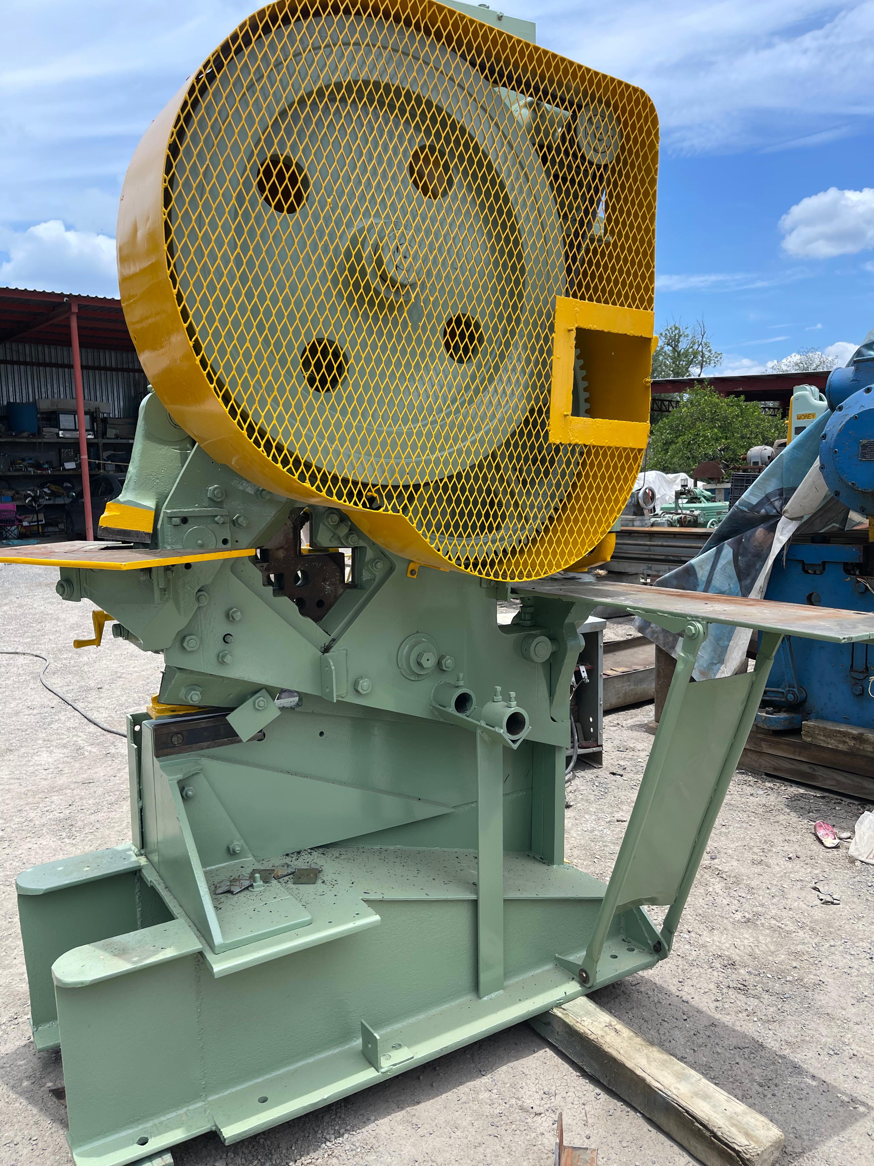 MP605-metalera_webb_steelworker