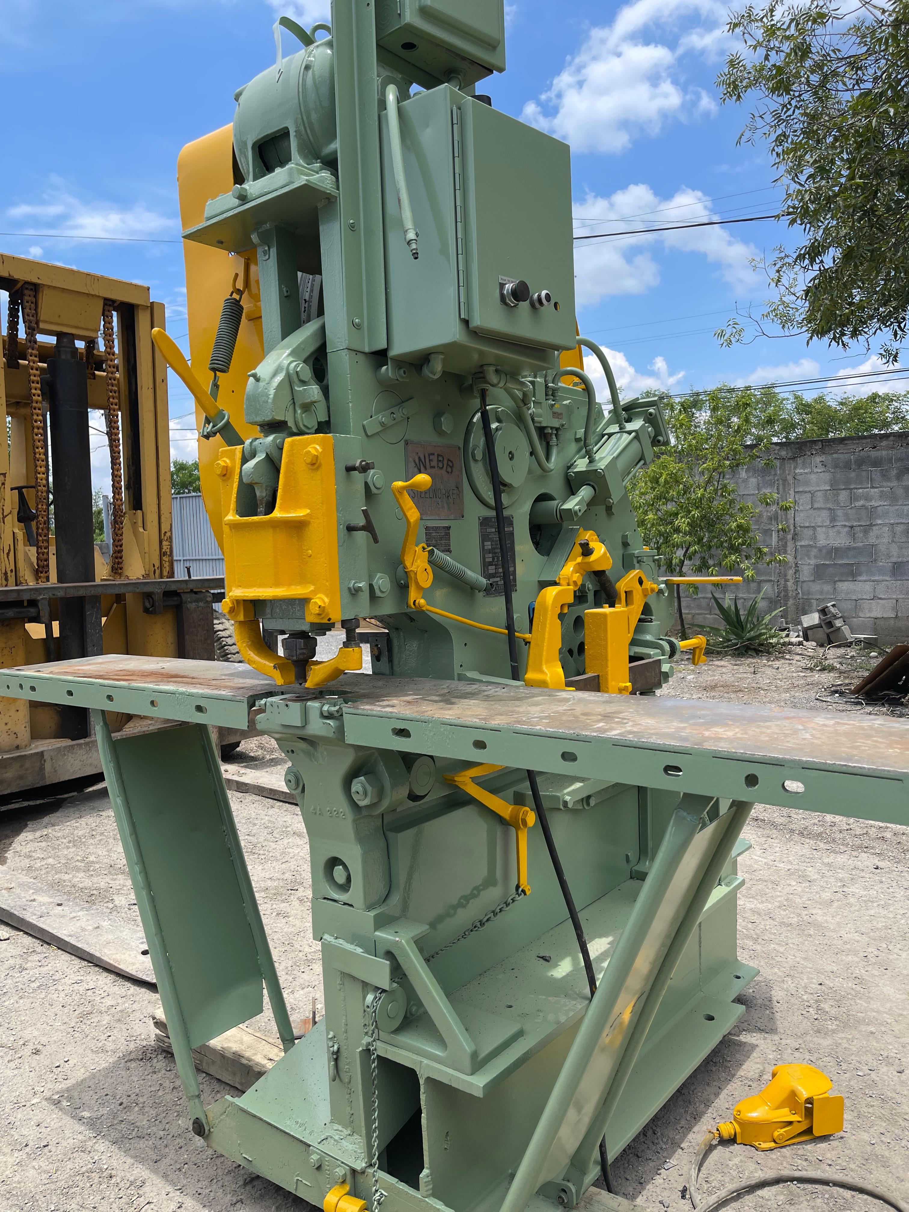 MP605-metalera_webb_steelworker