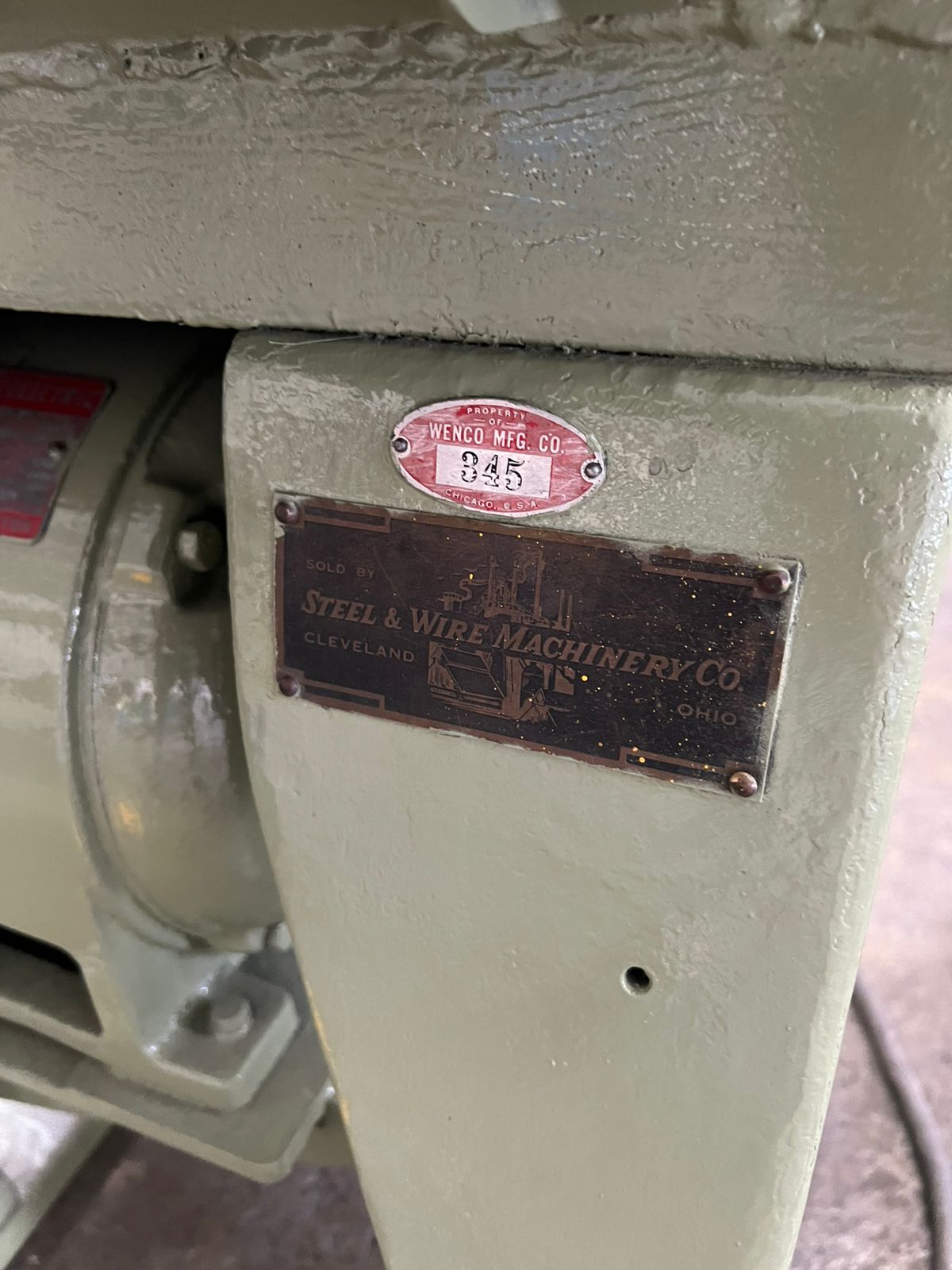 MP633-enderezadora_de_alambre_lewis