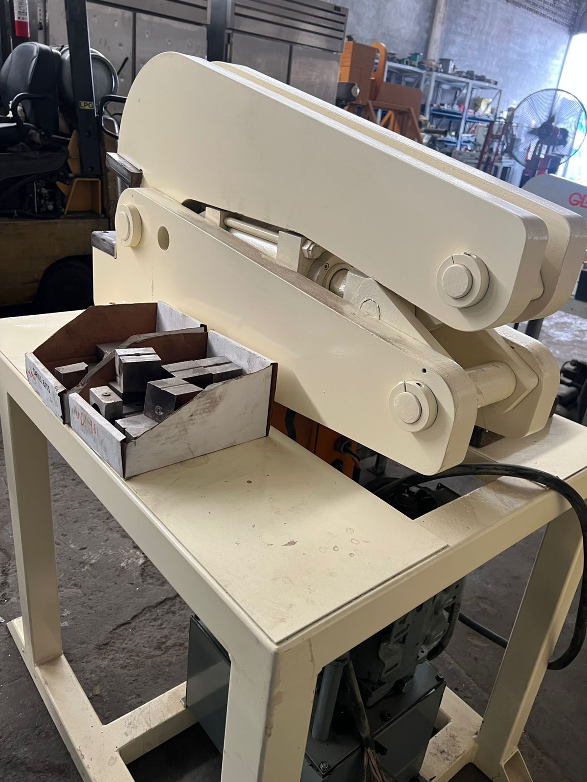 MP646-swager_promec_220_volts