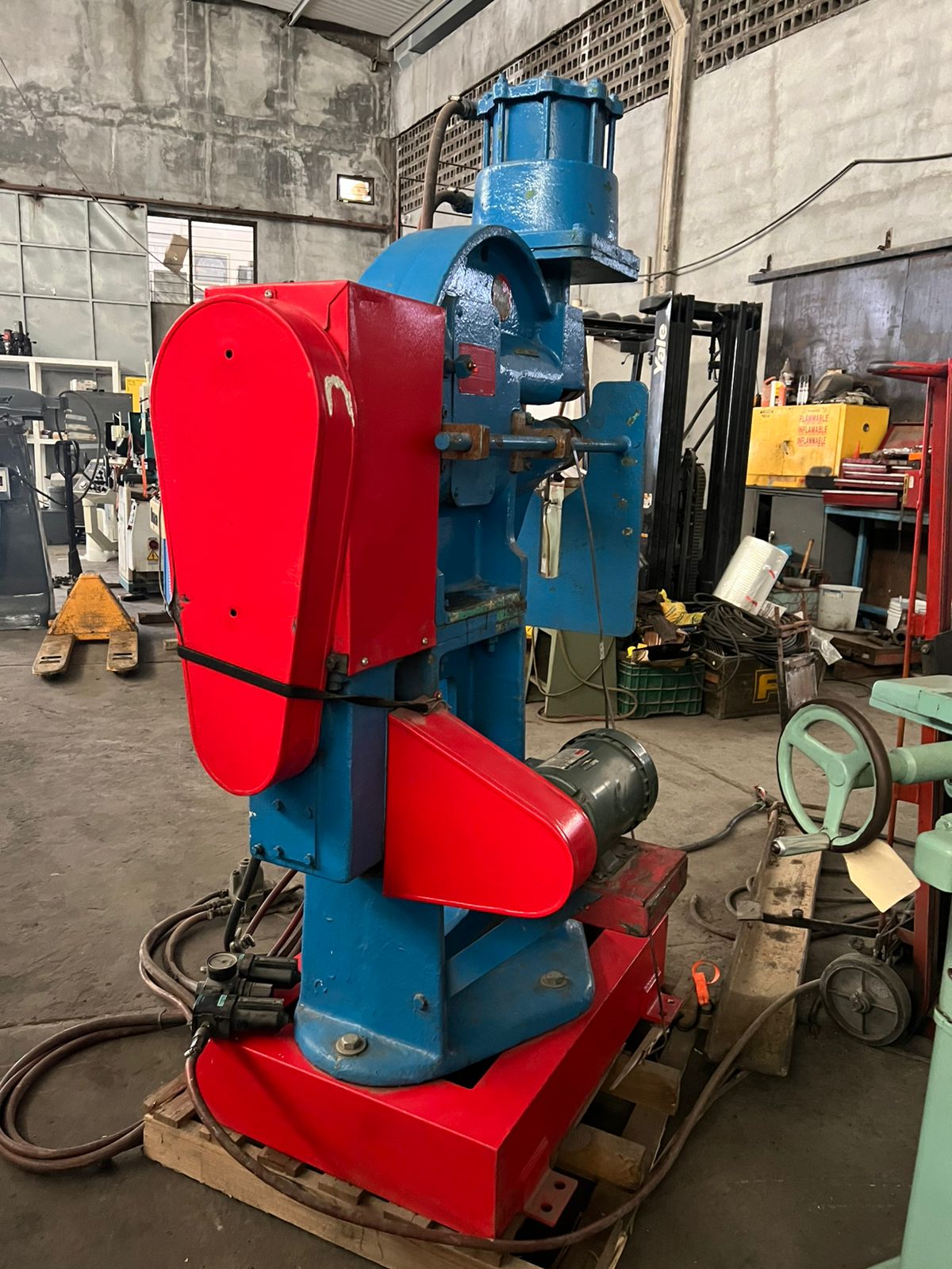 MP653-bordonadora_o_biseladora_de_lamina_ryerson