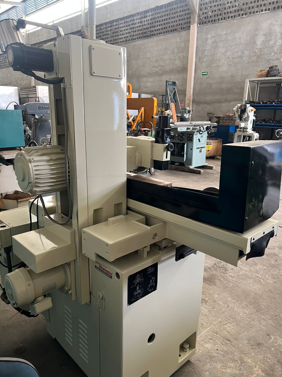 MP655-rectificadora_automatica_okamoto_6x18_modelo_acc450dxa