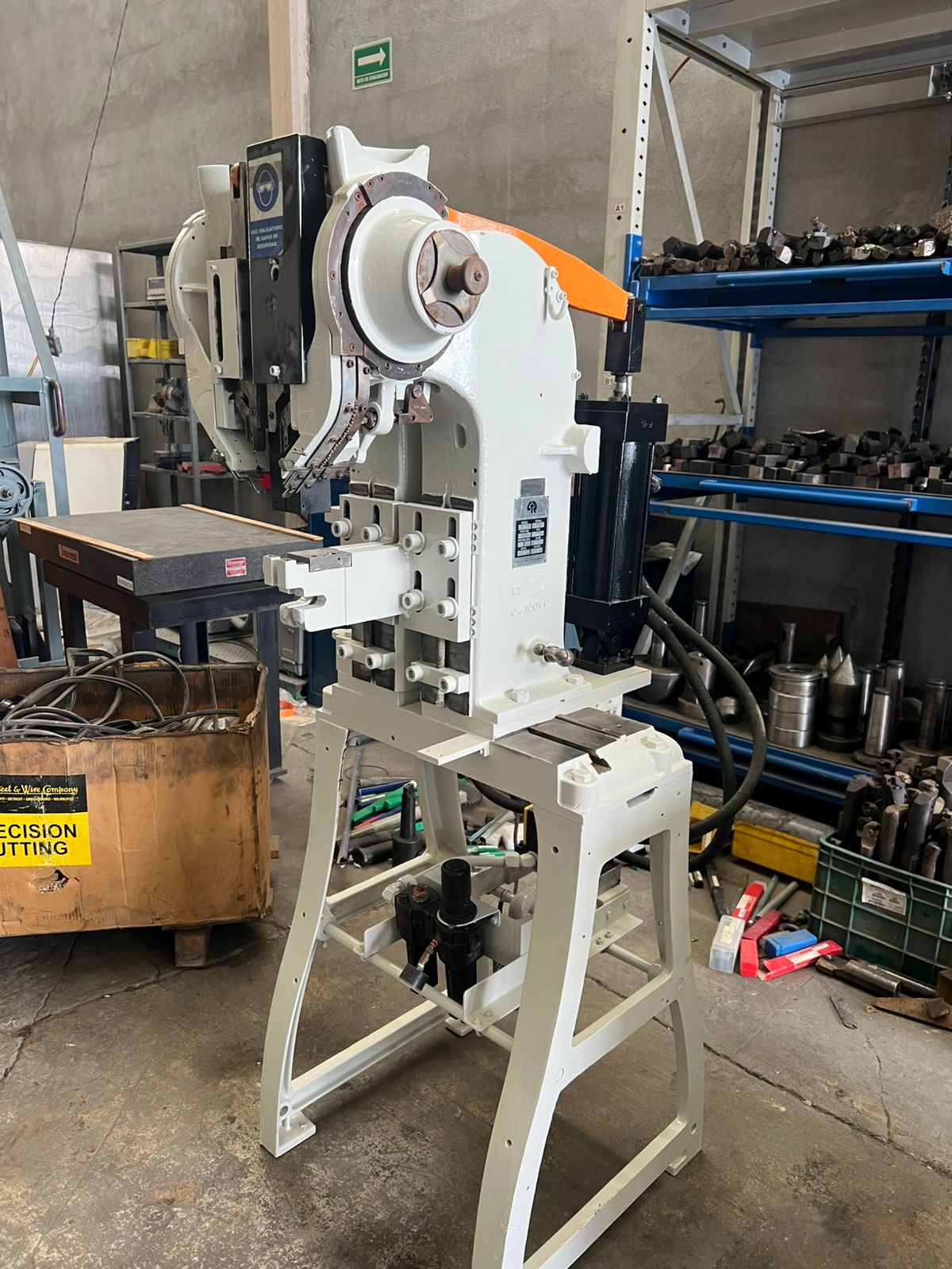 MP657-remachadora_doble_chicago_rivet