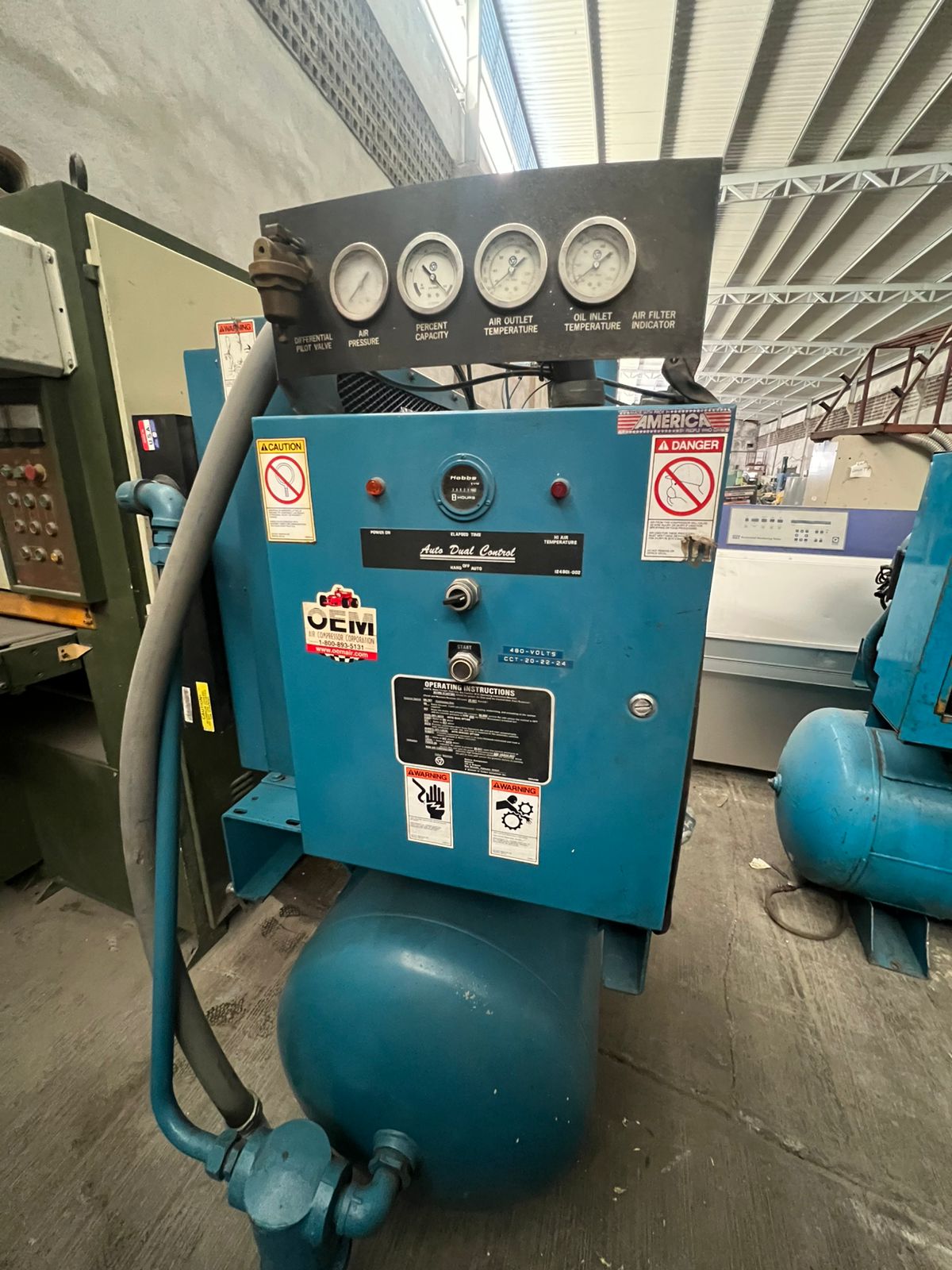 MP670-compresor_de_tornillo_quincy_30_hp