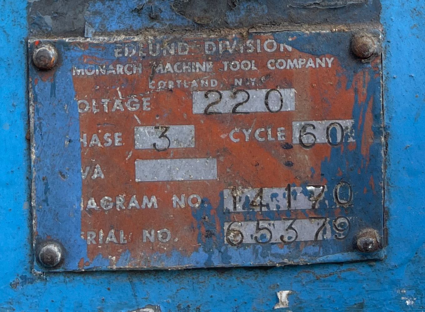 MP673-taladro_multiple_edlund_con_4_cabezales