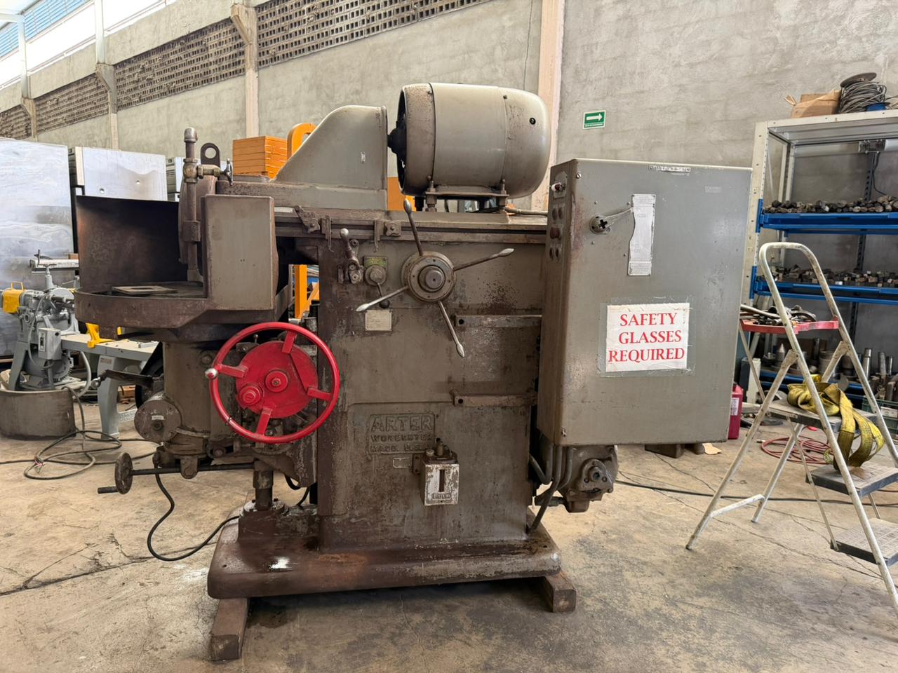 MP675-rectificadora_arter_17_de_mesa_magnetica