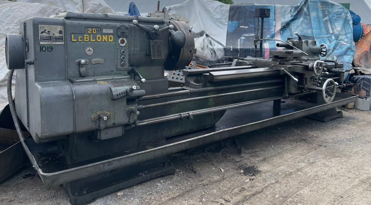 MP685-torno_le_blond_23_de_volteo,_entre_centros_95