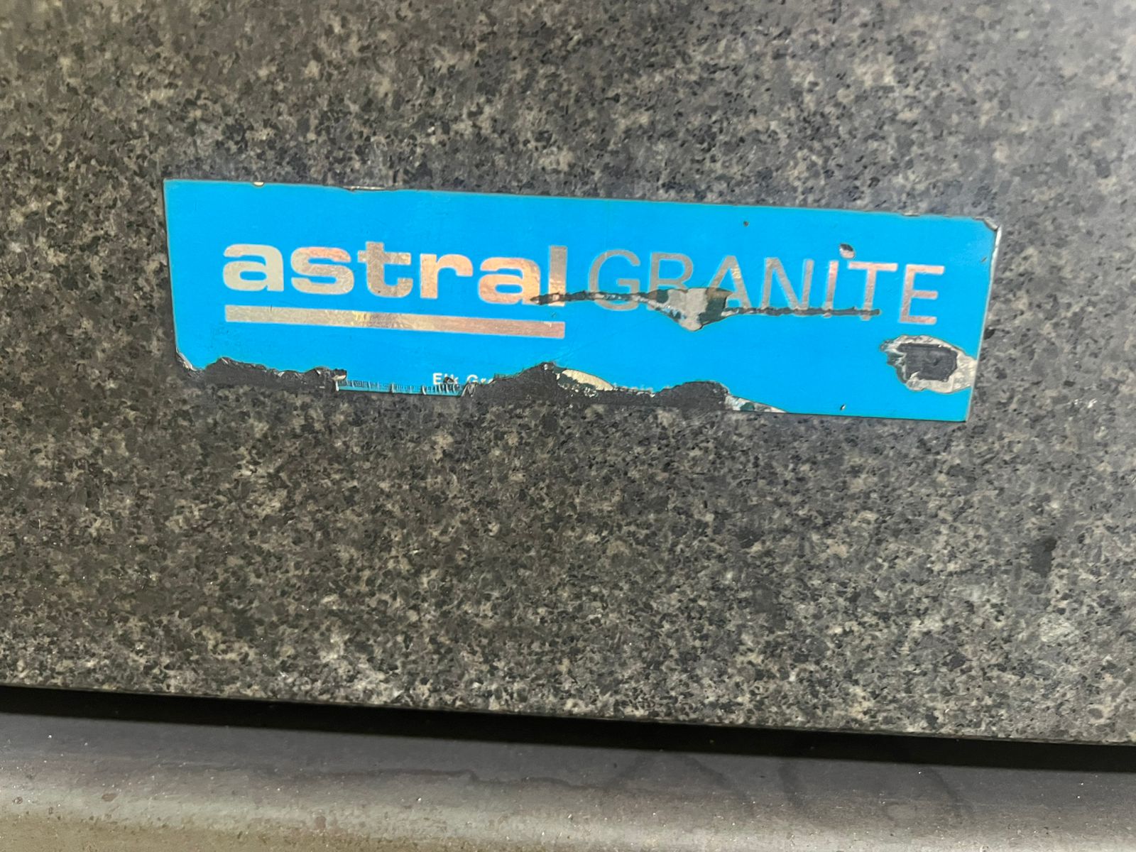 MP686-mesa_de_marmol_astral_36x36x7_serie_g891