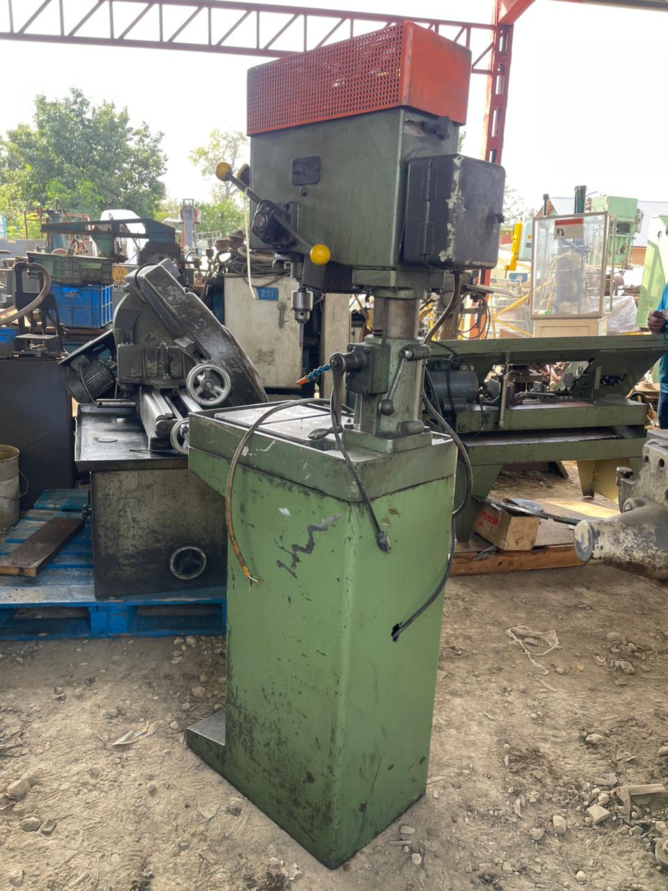 MP691-taladro_de_pedestal_solid_