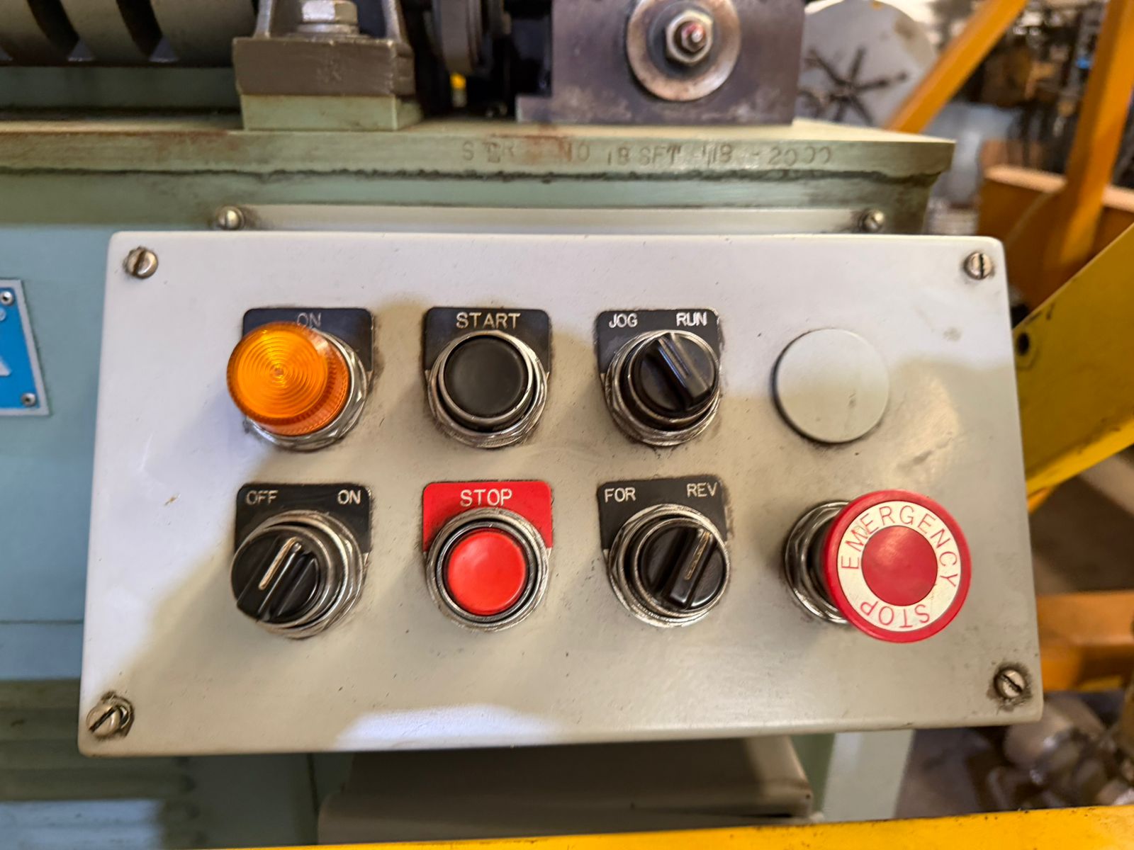 MP704-enderezadora_de_alambre_shuster