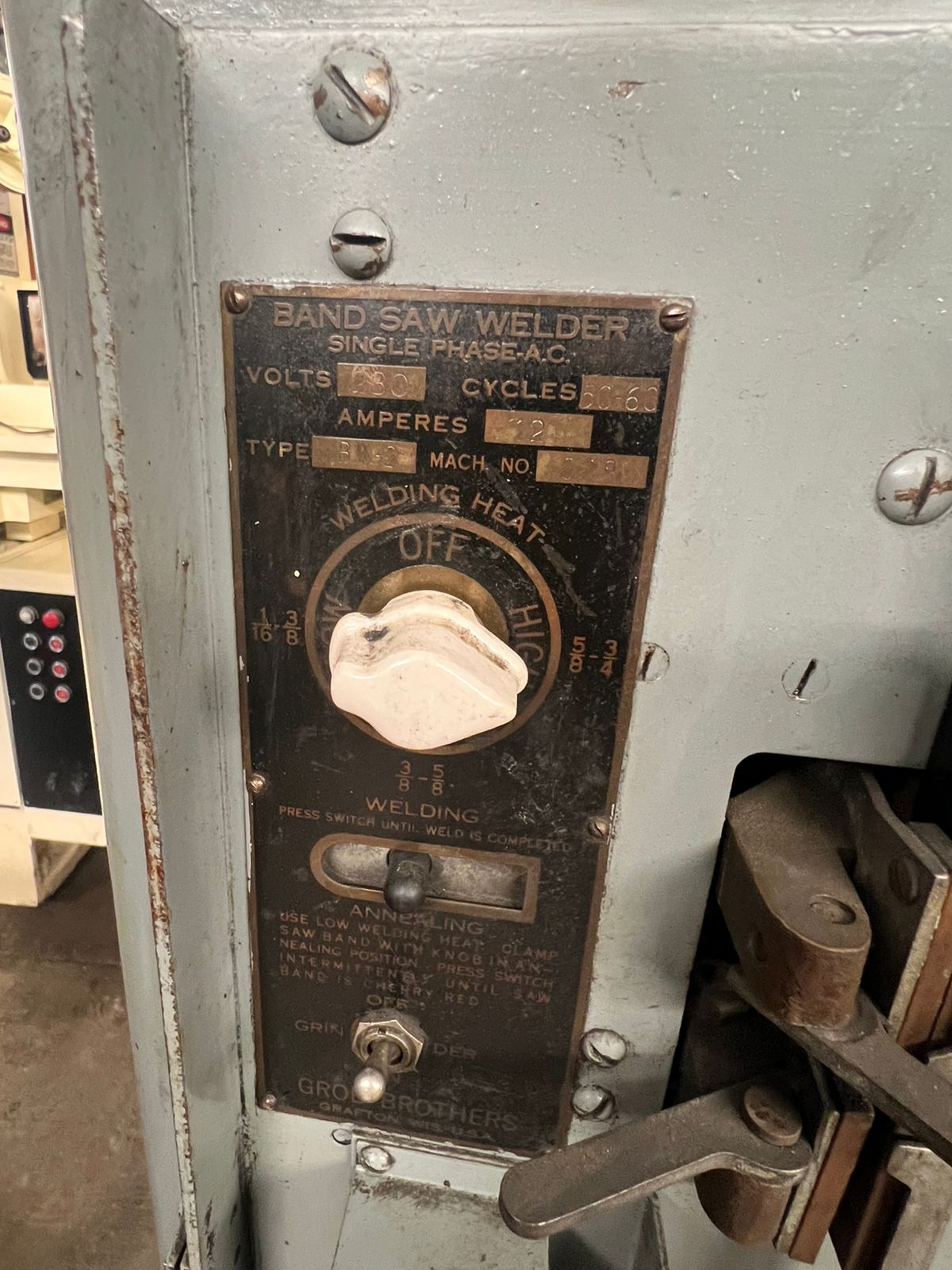 MP713-sierra_vertical_grob_brothers_