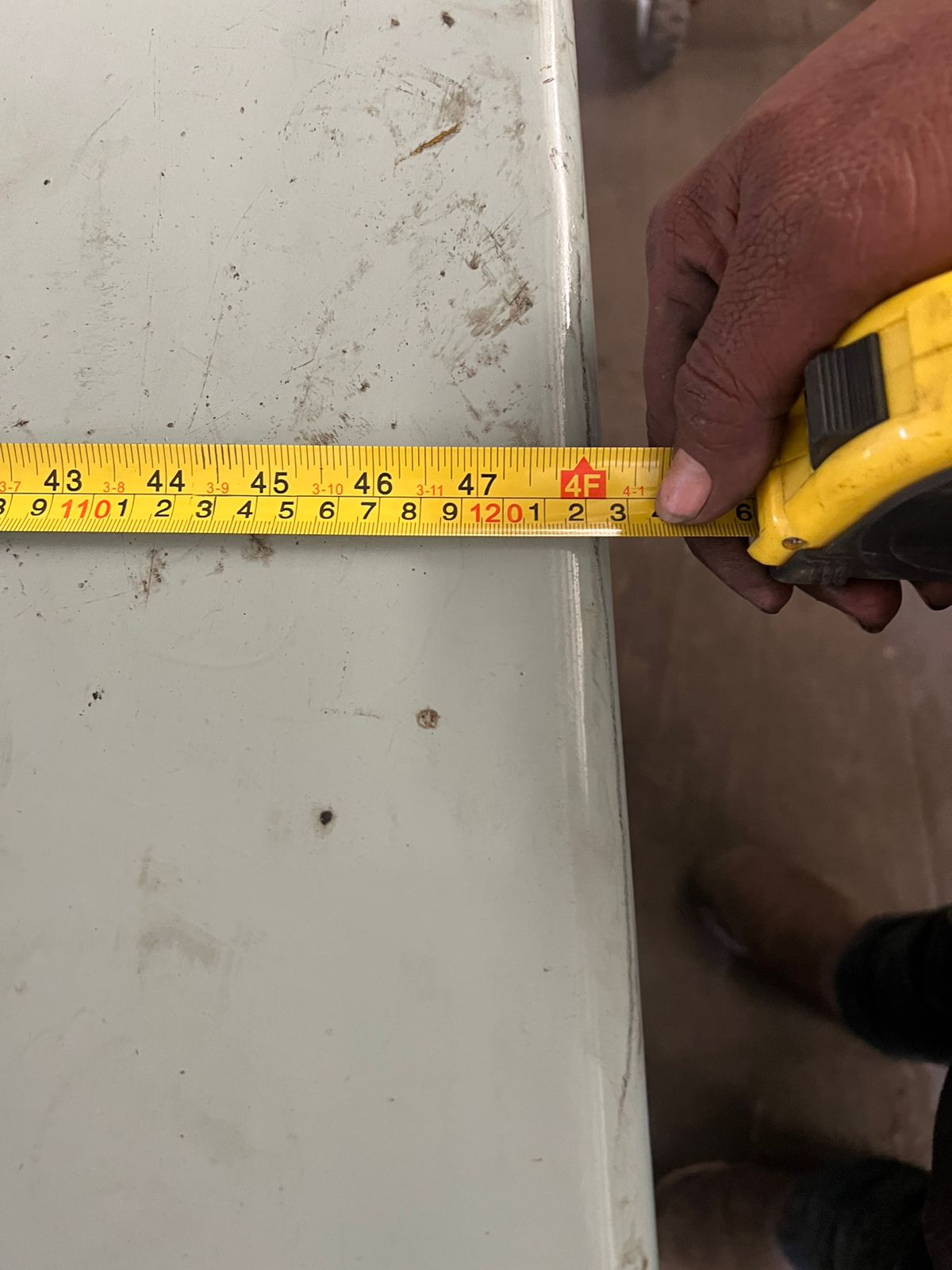 MP716-mesa_elevadora_39x48_hidraulica_1500_libras