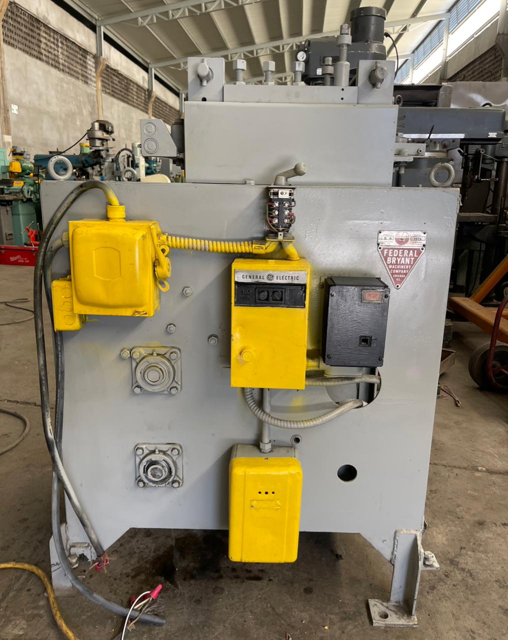 MP718-nivelador_federal_bryant_capacidad_10_